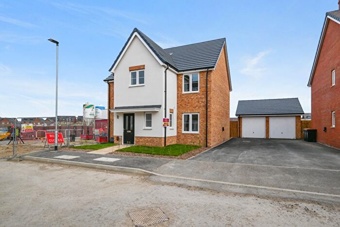 4 Bedroom Detached House To Rent In Redwinter, Wixams, MK45