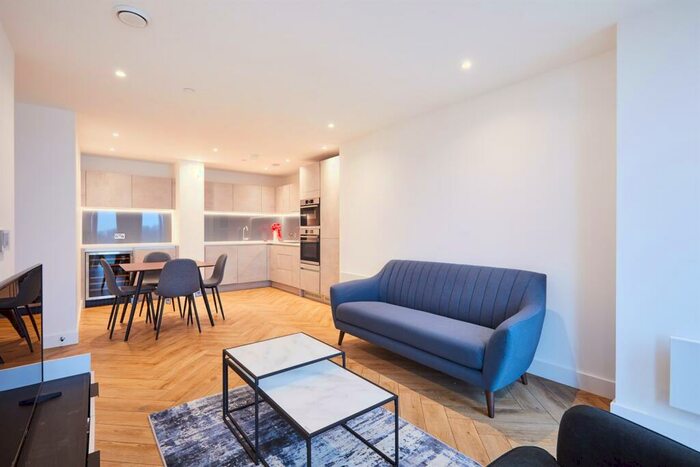 2 Bedroom Apartment To Rent In Victoria Residence, M15