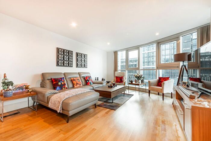 2 Bedroom Flat To Rent In St. George Wharf, Nine Elms, SW8