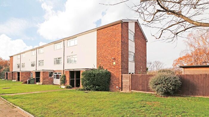 2 Bedroom Flat For Sale In Carters Hill Close, London, SE9