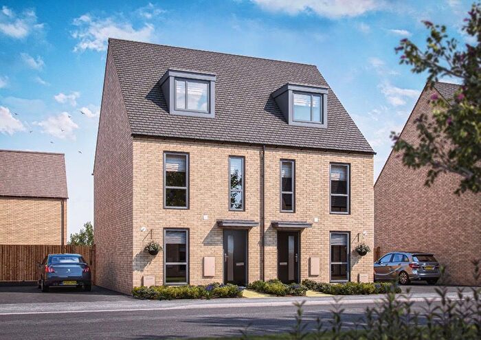 3 Bedroom Semi-Detached House For Sale In Franklin Street, Cambourne, CB23