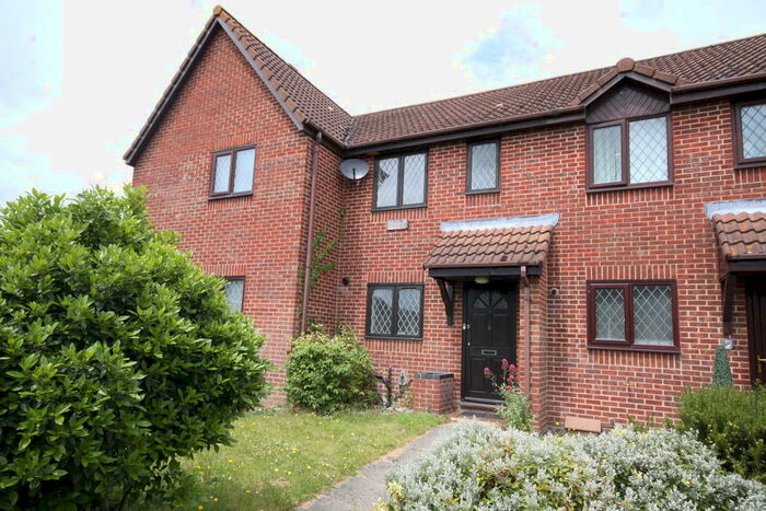 2 Bedroom Terraced House To Rent In Albacore Avenue, Warsash, SO31