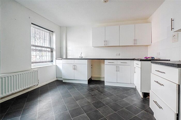 3 Bedroom Terraced House For Sale In Bridge Street, Leighton Buzzard, LU7