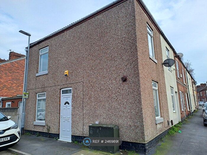 2 Bedroom End Of Terrace House To Rent In Vine Street, Runcorn, WA7