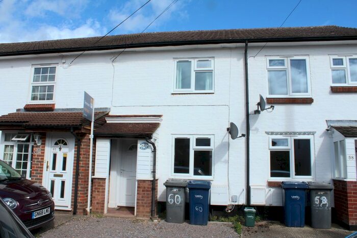 2 Bedroom Terraced House To Rent In Kings Road, Farncombe, GU7
