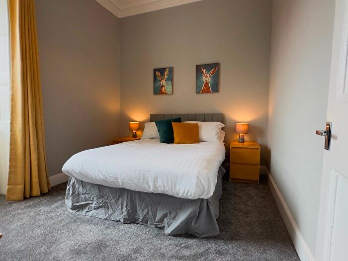 1 Bedroom Flat To Rent In Westfield Street, Dalry, Edinburgh, EH11