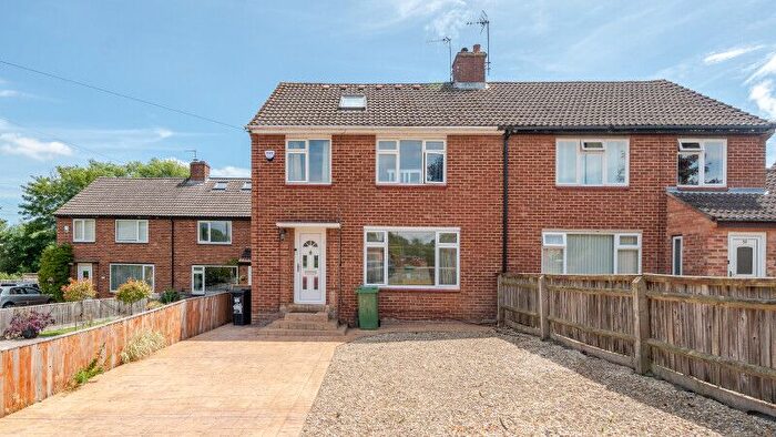 4 Bedroom Semi-Detached House To Rent In Meadow View Road, Kennington, Oxford, OX1