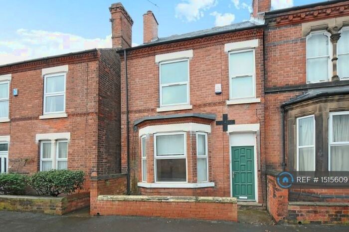 4 Bedroom Semi-Detached House To Rent In Montpelier Road, Nottingham, NG7