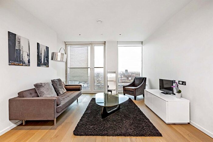 1 Bedroom Flat For Sale In Southbank Tower, Upper Ground, SE1