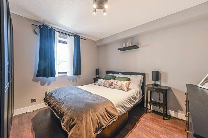 1 Bedroom Flat To Rent In Royal Mint, Tower Hill, London, E1