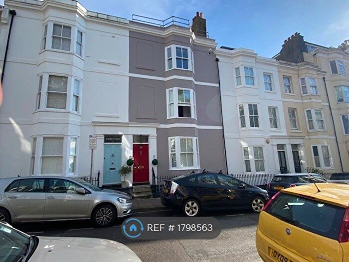 Studio To Rent In Devonshire Place, Brighton, Brighton And Hove, United Kingdom, BN2