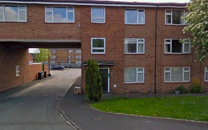 2 Bedroom Flat To Rent In Victoria Drive, Fazeley, Tamworth, B78