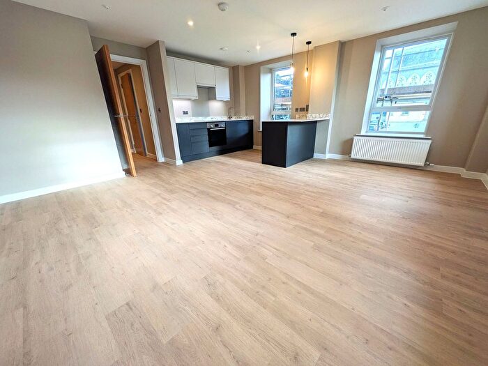 2 Bedroom Flat To Rent In Midland House, Notte Street, PL1