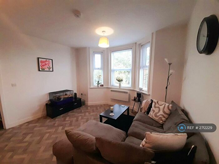 1 Bedroom Flat To Rent In Fairfield, Christchurch, BH23
