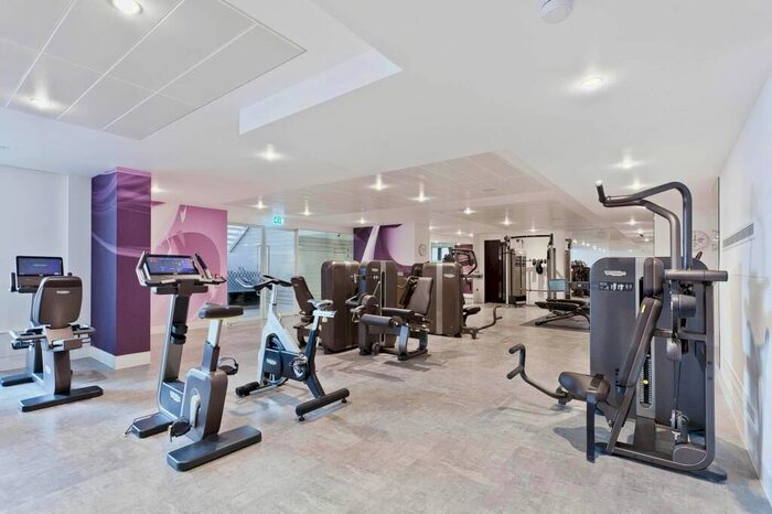 1 Bedroom Flat To Rent In Wolfe House, Kensington High Street, W14