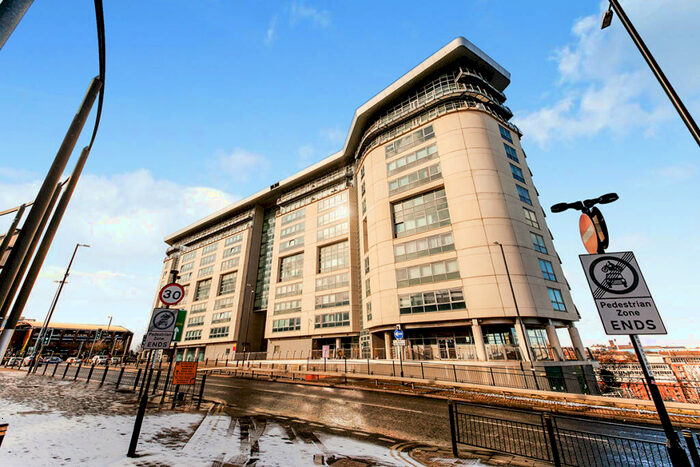 2 Bedroom Flat To Rent In West Wear Street, Sunderland, Tyne And Wear, SR1