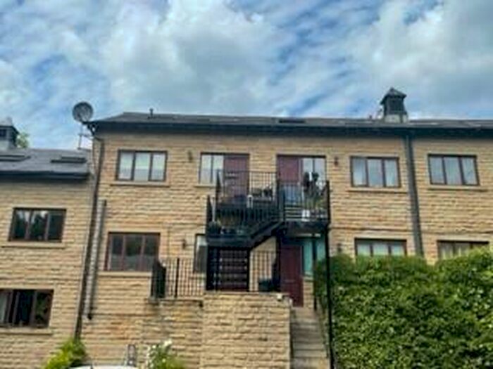 2 Bedroom Apartment To Rent In Riverside Landings, Ferrand Lane, Bingley, BD16