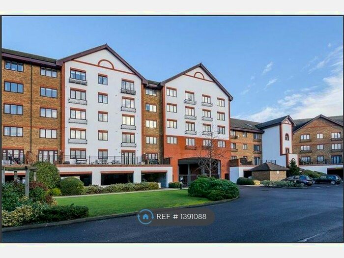 1 Bedroom Flat To Rent In Regents Court, Kingston Upon Thames, KT2