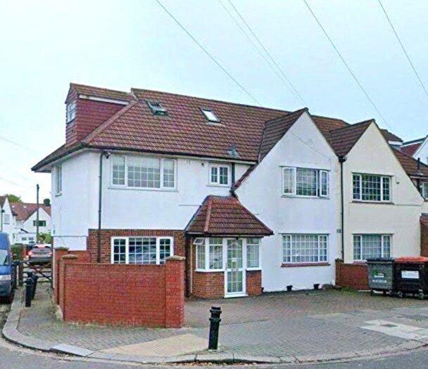 6 Bedroom End Terrace House For Sale In Horsenden Lane South, Perivale, UB6