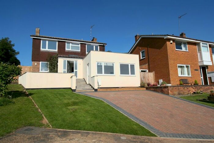 4 Bedroom Property For Sale In Stoneway, Badby, Daventry, NN11