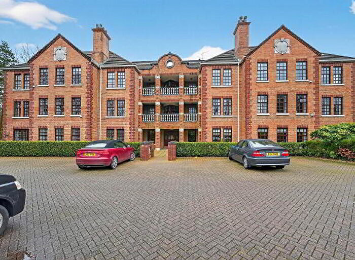 3 Bedroom Apartments For Sale In Broomhill Manor, Belfast, BT9