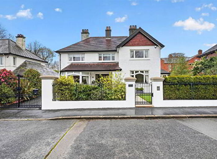5 Bedroom Detached House For Sale In Maryville Park, Belfast, BT9