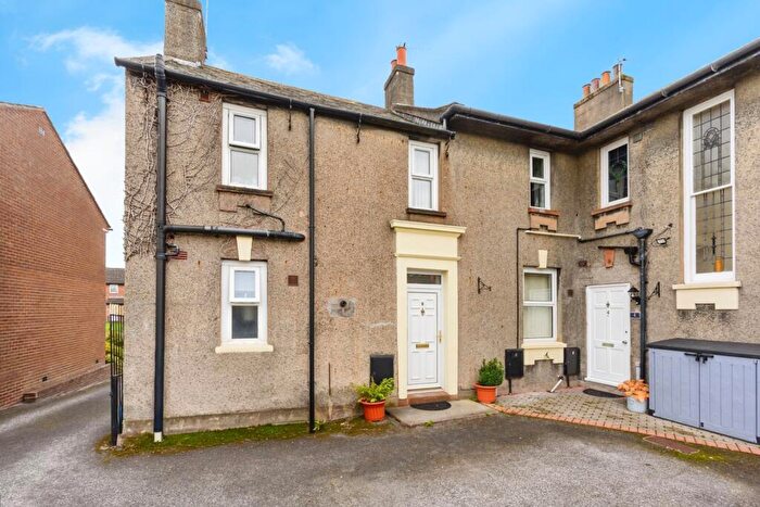 1 Bedroom Flat For Sale In Harraby Grove, Carlisle, Cumbria, CA1