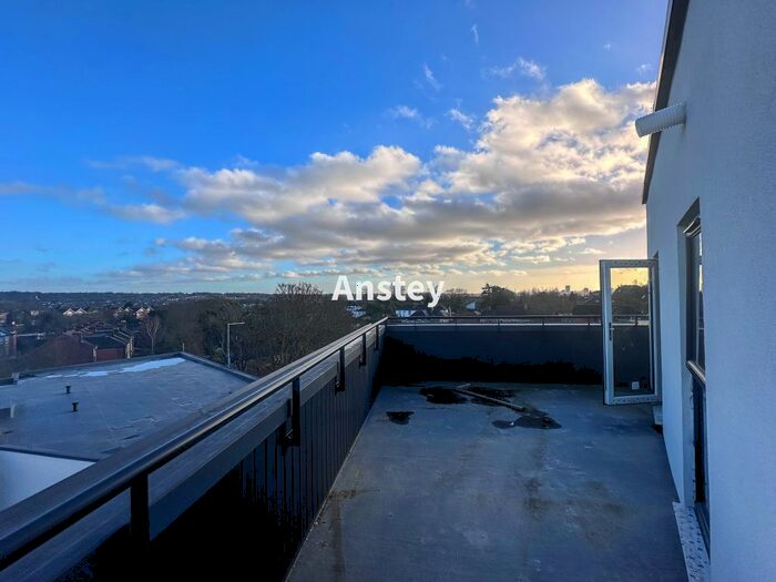 2 Bedroom Flat To Rent In Portswood Road, Southampton, SO17