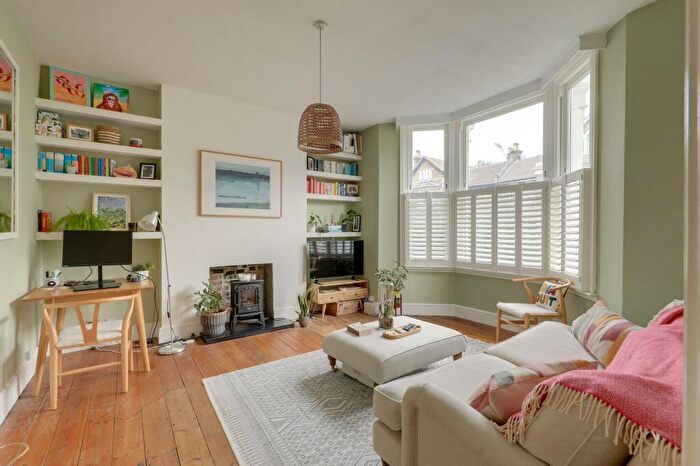 1 Bedroom Flat For Sale In Hither Green Lane, Hither Green, SE13