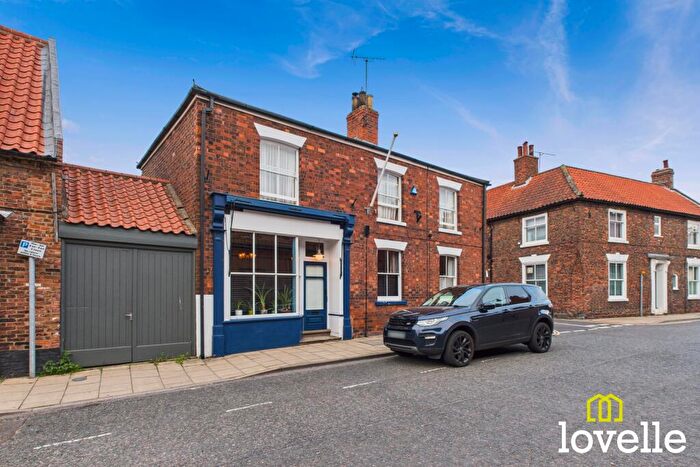 4 Bedroom Detached House For Sale In High Street, Barton Upon Humber, North Lincolnshire, DN18