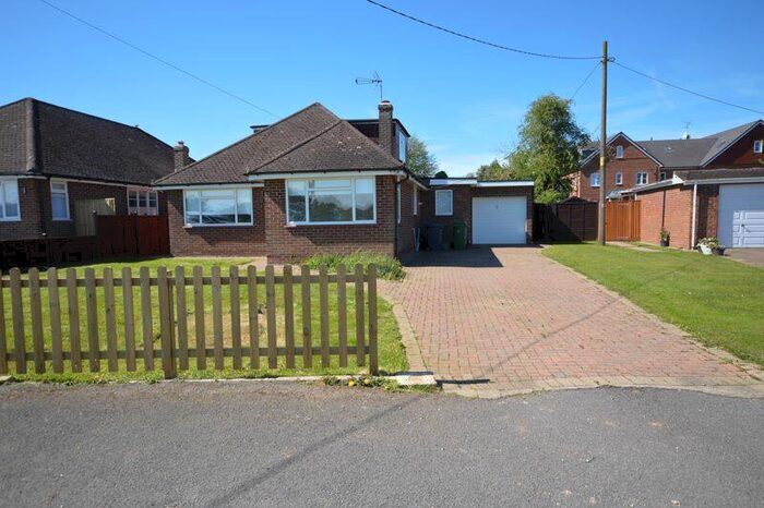 4 Bedroom Detached Bungalow To Rent In Queensway, Hazlemere, HP15