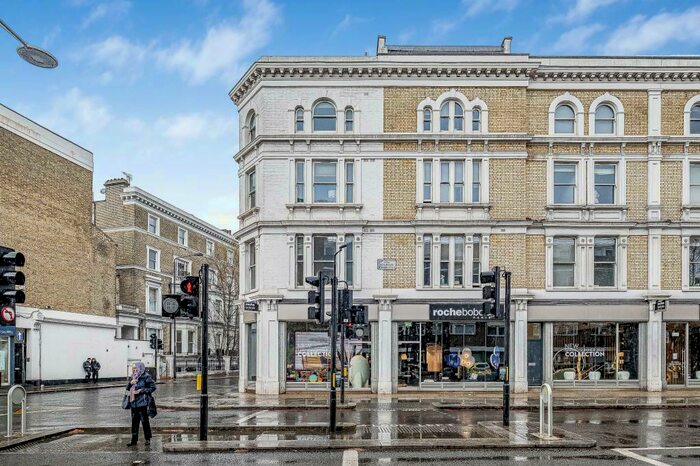 2 Bedroom Flat To Rent In Fulham Road, London, SW10