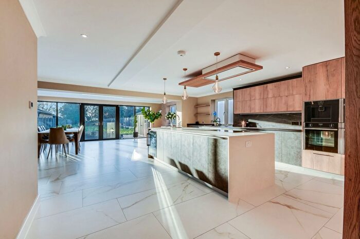 4 Bedroom Detached House For Sale In Tye Green, Braintree, CM77