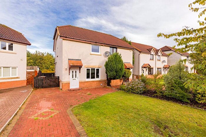 2 Bedroom House For Sale In The Murrays, Liberton, Edinburgh, EH17