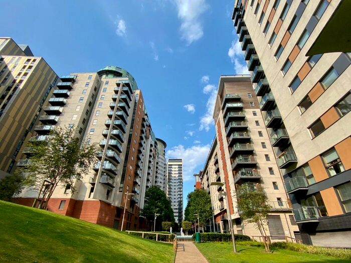 2 Bedroom Flat To Rent In Cypress Place, New Century Park, Manchester, Greater Manchester, M4