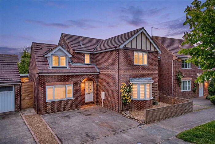 5 Bedroom Detached House For Sale In Rusland Circus, Emerson Valley, Milton Keynes, MK4