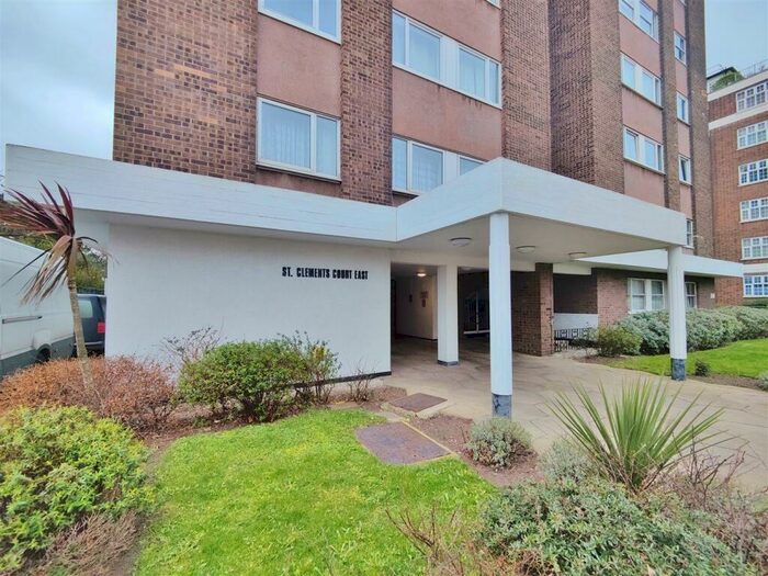 2 Bedroom Flat To Rent In Broadway West, Leigh-On-Sea, SS9