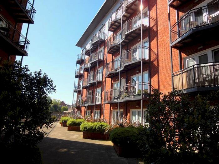 1 Bedroom Property To Rent In New North Road, Exeter, EX4