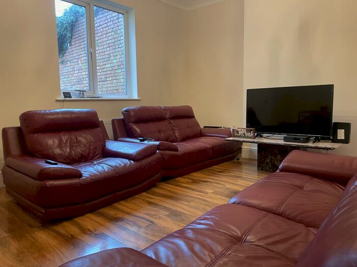 1 Bedroom Semi-Detached House To Rent In Dunkirk Road, Fishponds, BS16