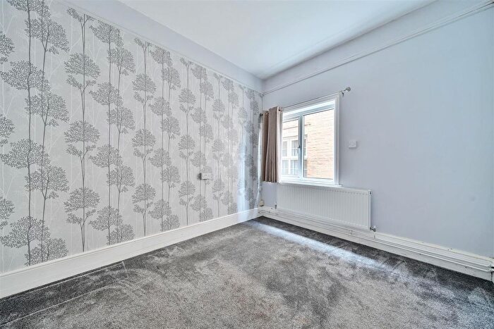 2 Bedroom Flat For Sale In Church Road, Rotherfield, Crowborough, TN6