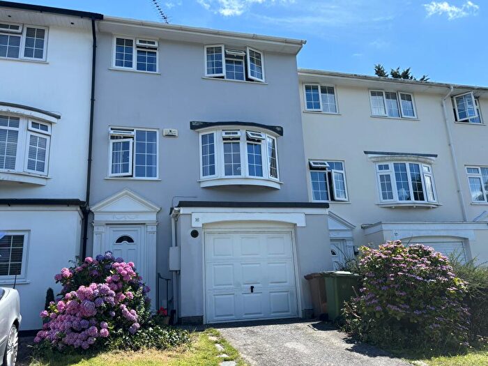 3 Bedroom Terraced House For Sale In Carlton Close, Plymouth, City Of Plymouth, PL3