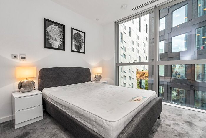 2 Bedroom Flat To Rent In Atlas Building, London, EC1V