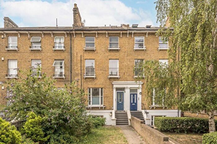 1 Bedroom Flat For Sale In Queens Road, Peckham, SE15