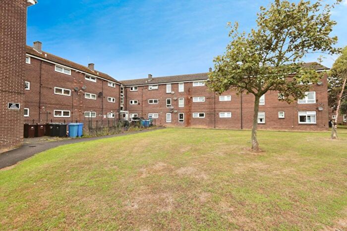 2 Bedroom Flat For Sale In Lingfoot Place Sheffield, S8