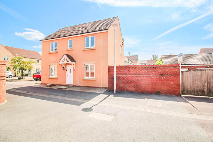 3 Bedroom Semi-Detached House For Sale In Whimbrel Avenue, Portishead, Portishead, BS20