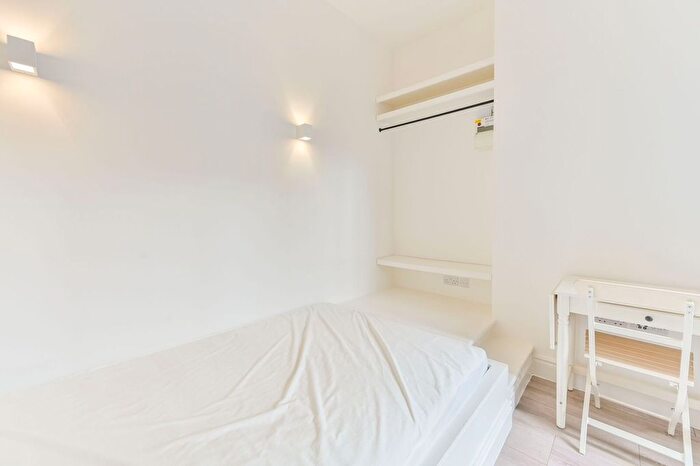 Studio To Rent In Claremont Road, Queen's Park, London, W9