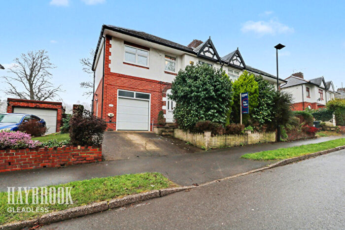 4 Bedroom Semi Detached House For Sale In Olivers Mount, Sheffield, S9