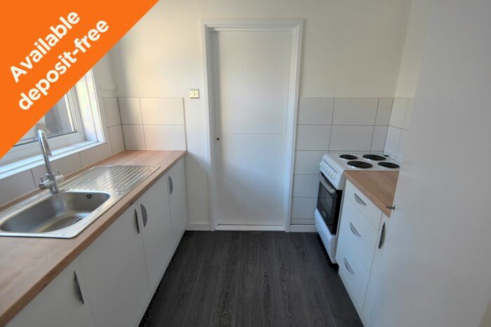 Studio To Rent In Pitcroft Lane, Portsmouth, PO2