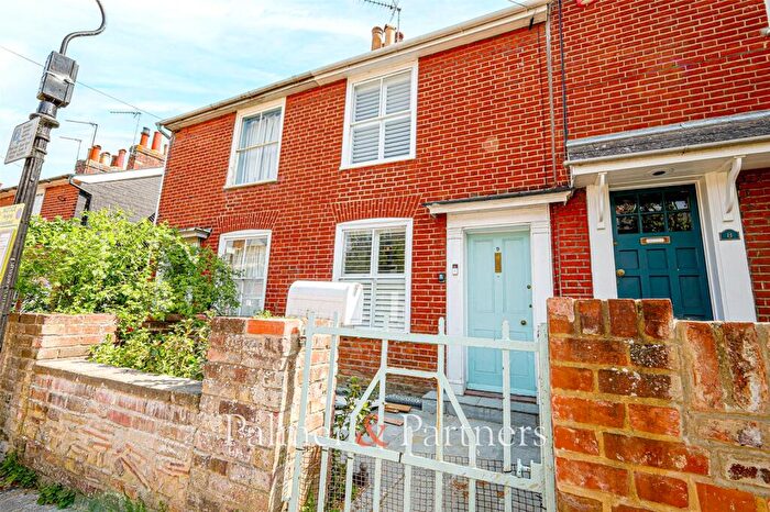 2 Bedroom Terraced House To Rent In Castle Road, Colchester, Essex, CO1