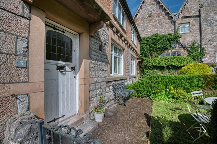 3 Bedroom Terraced House For Sale In Greaves Lane, Ashford-In-The-Water, Bakewell, DE45